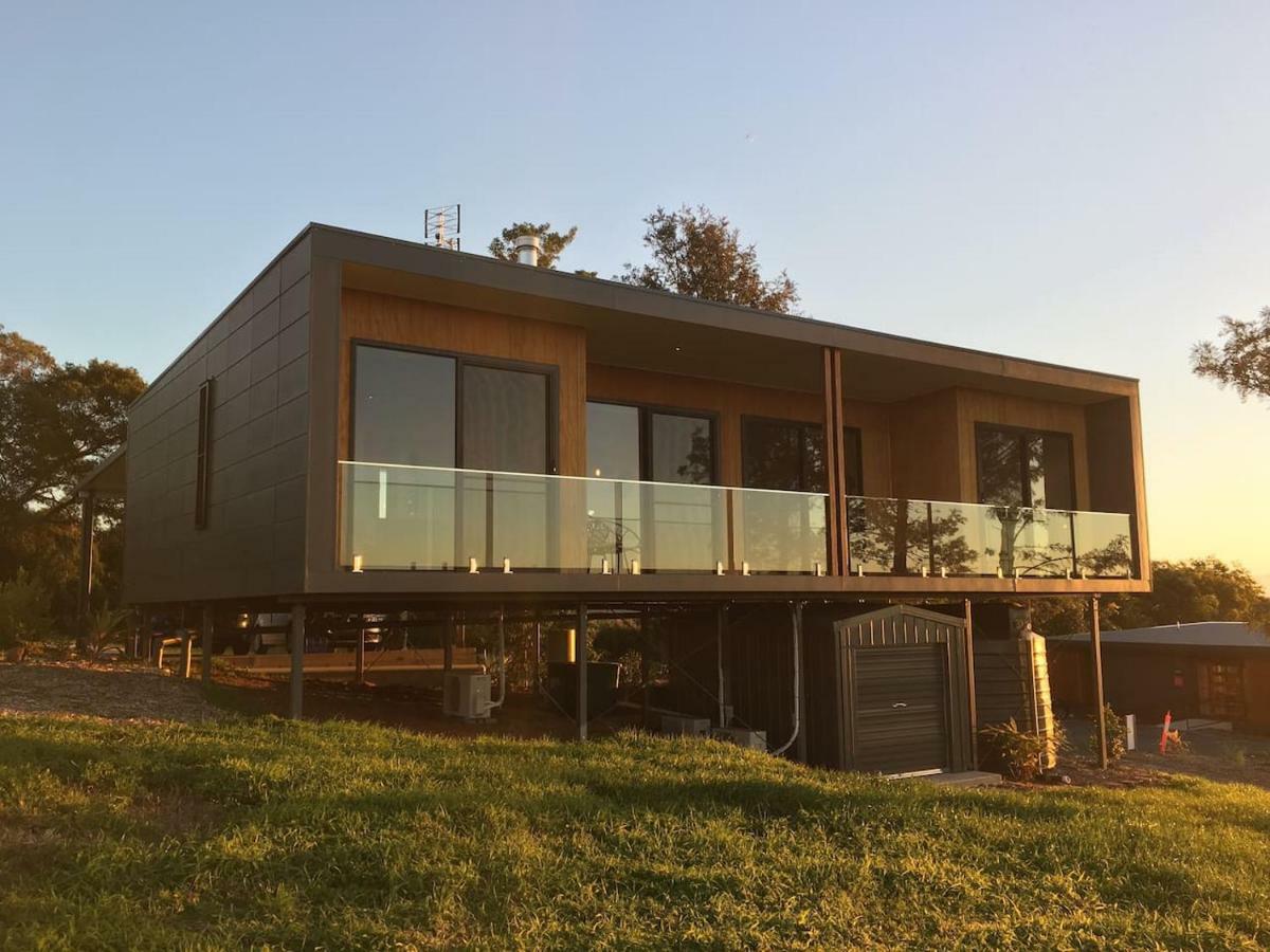 Scandinavian Cabin - Maleny - One Bedroom Экстерьер фото