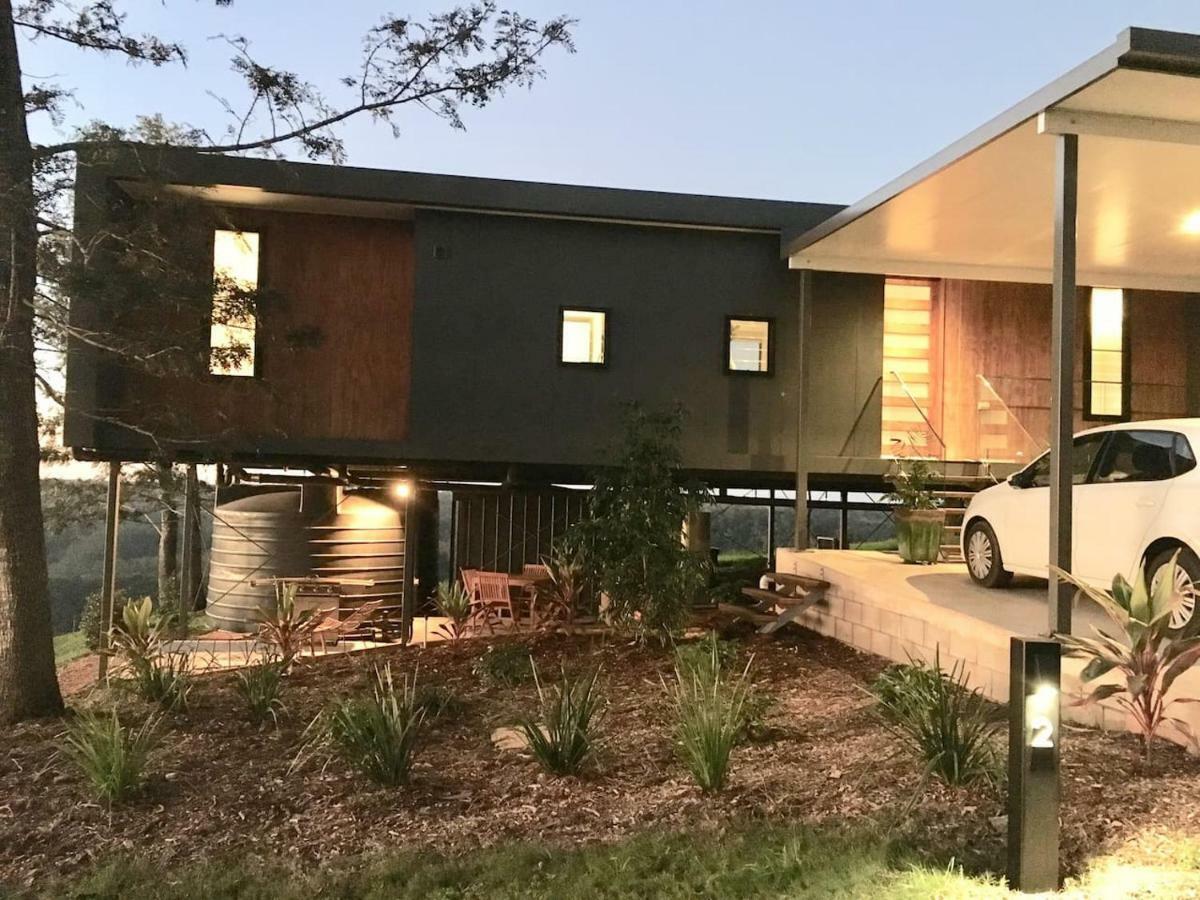 Scandinavian Cabin - Maleny - One Bedroom Экстерьер фото